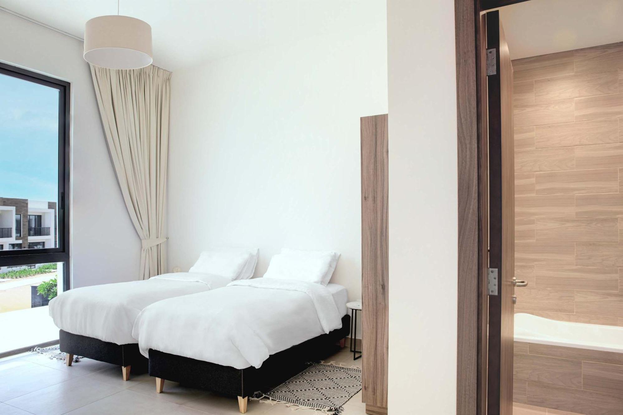 Oasis Homes By Olala Homes *